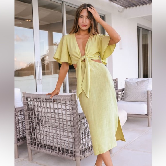 Summer Journey Light Green Tie-Front Cutout Midi Dress - Picture 1 of 2